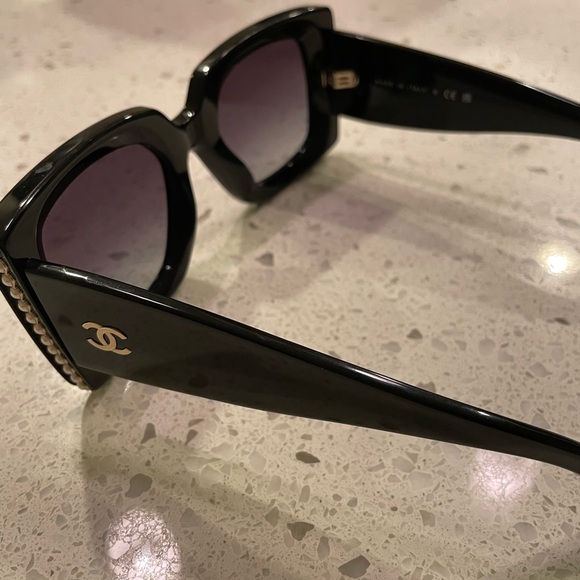 CHANEL Acetate Pearl Rectangle Sunglasses - Picture 6 of 10